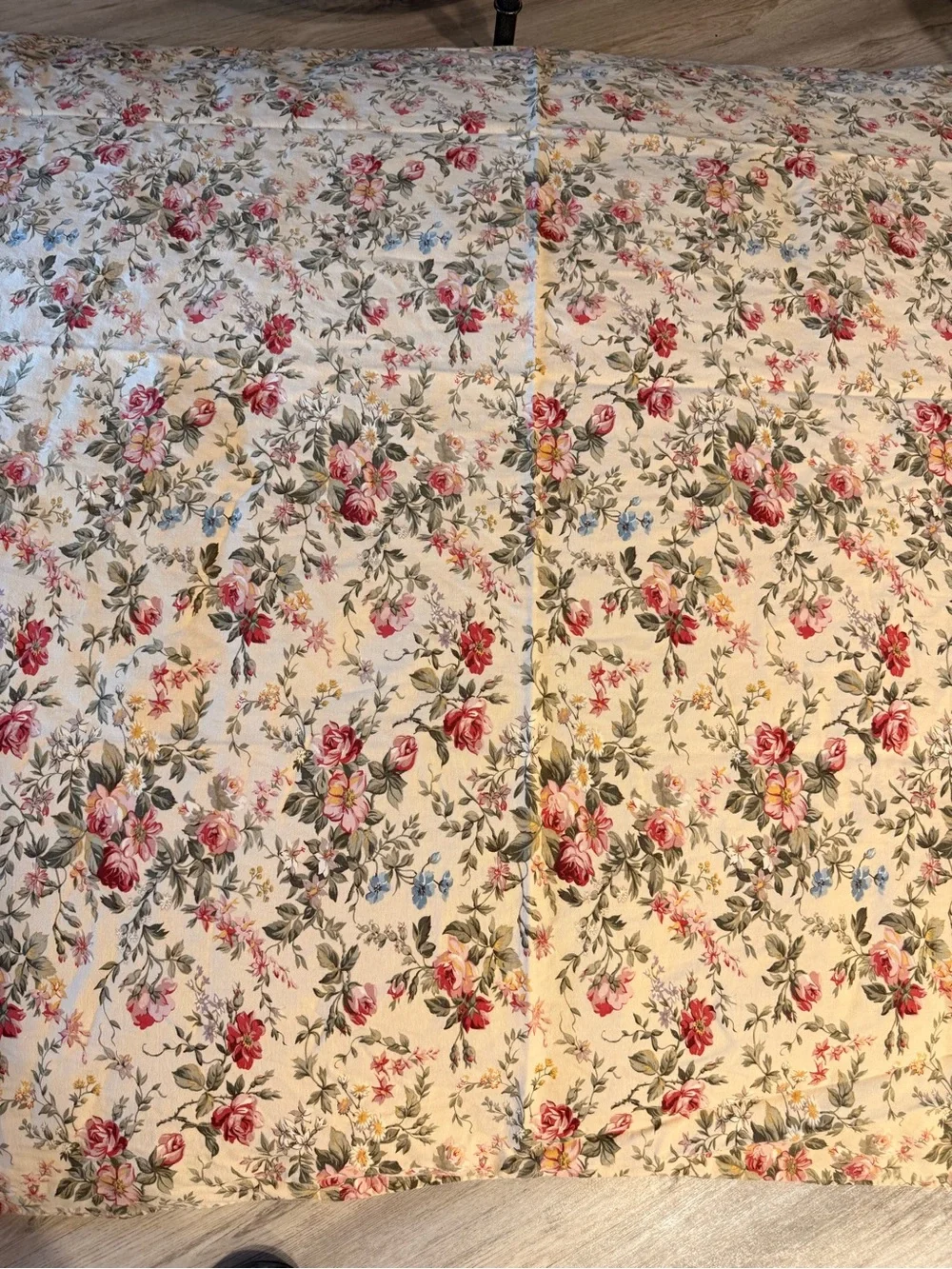 Ralph Lauren Vintage Westbrook Floral Tablecloth FLAW